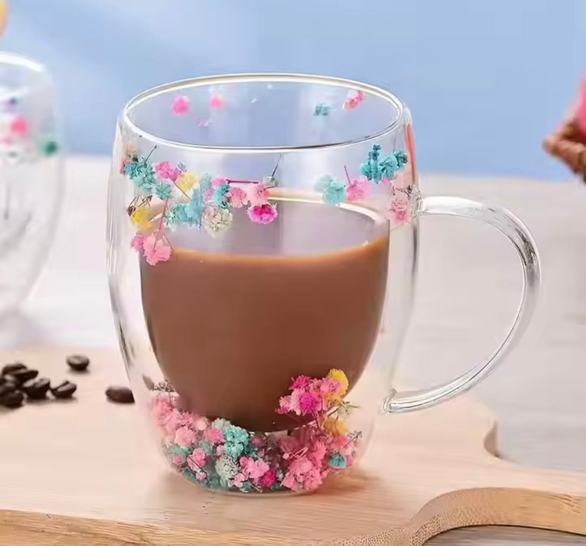Double Wall Glass Teacup With Dried Flower Design