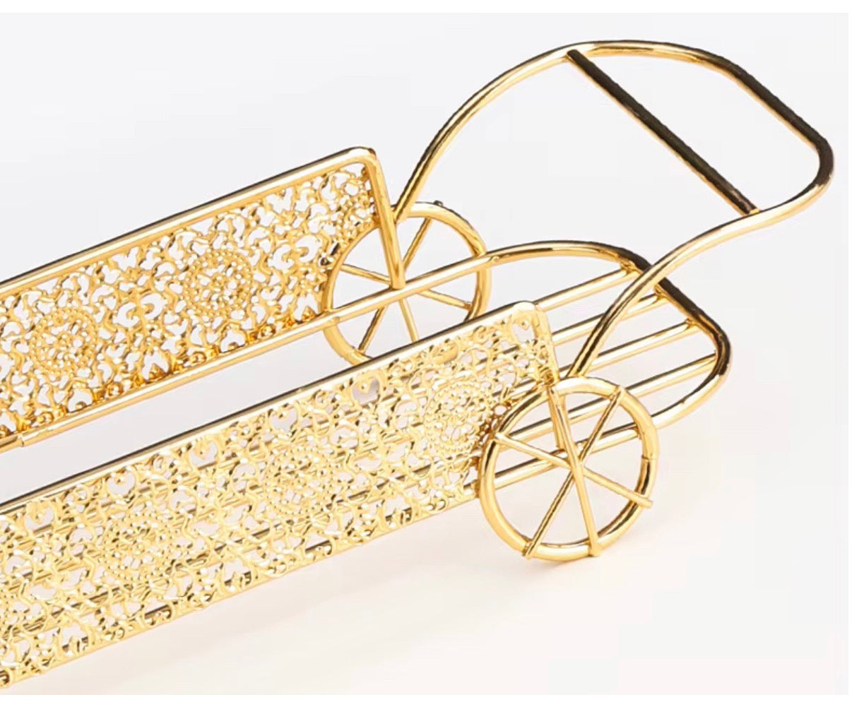 Luxury Style Glass Dry Fruit Tray With Stand