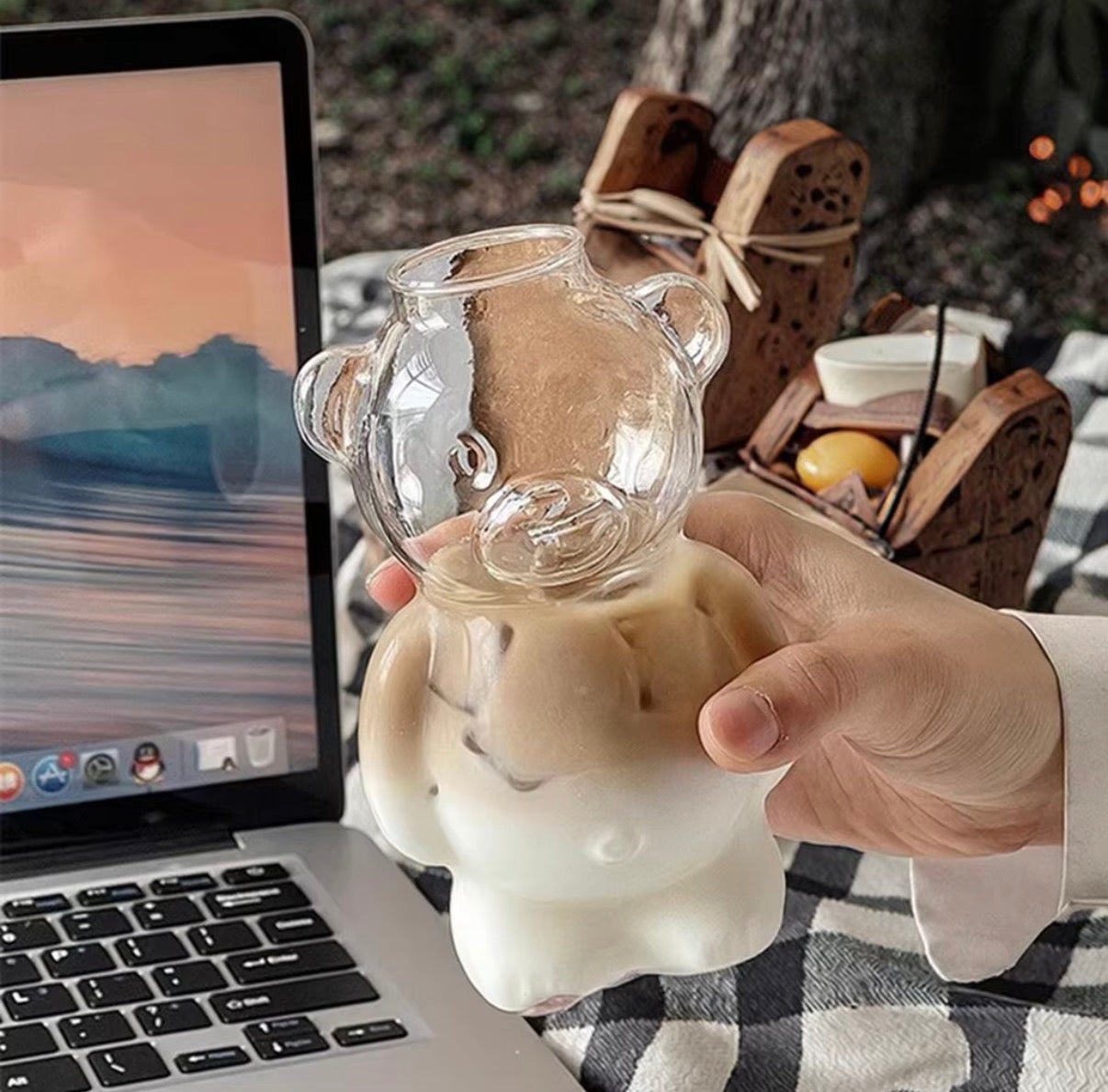 High Borosilicate Bear Shape Glass Tumbler
